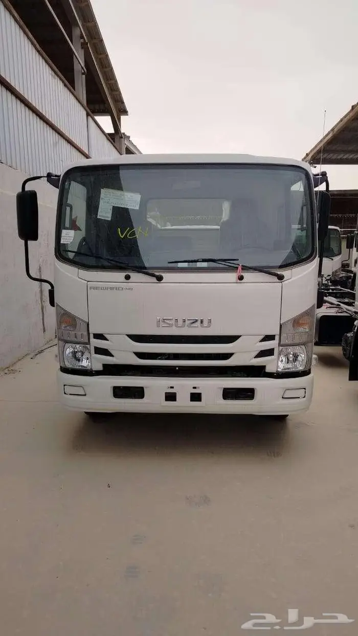 ايسوزو دينا 6 طن شاص 6.10 متر طويل موديل 2025 0