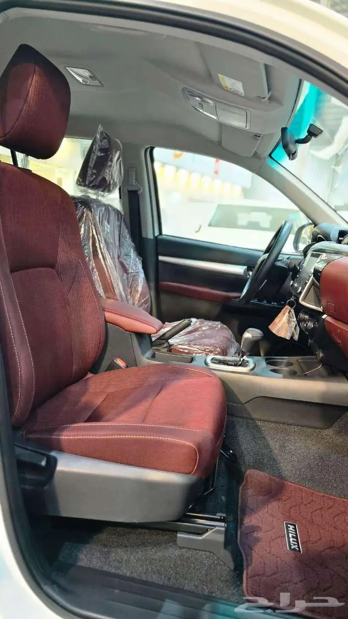 هايلوكس كويتي بدون دبل 2025 8