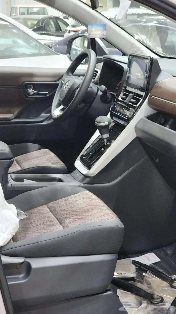 تويوتا انوفا GL 2.0 بنزين 2026 كاش وأقساط 11