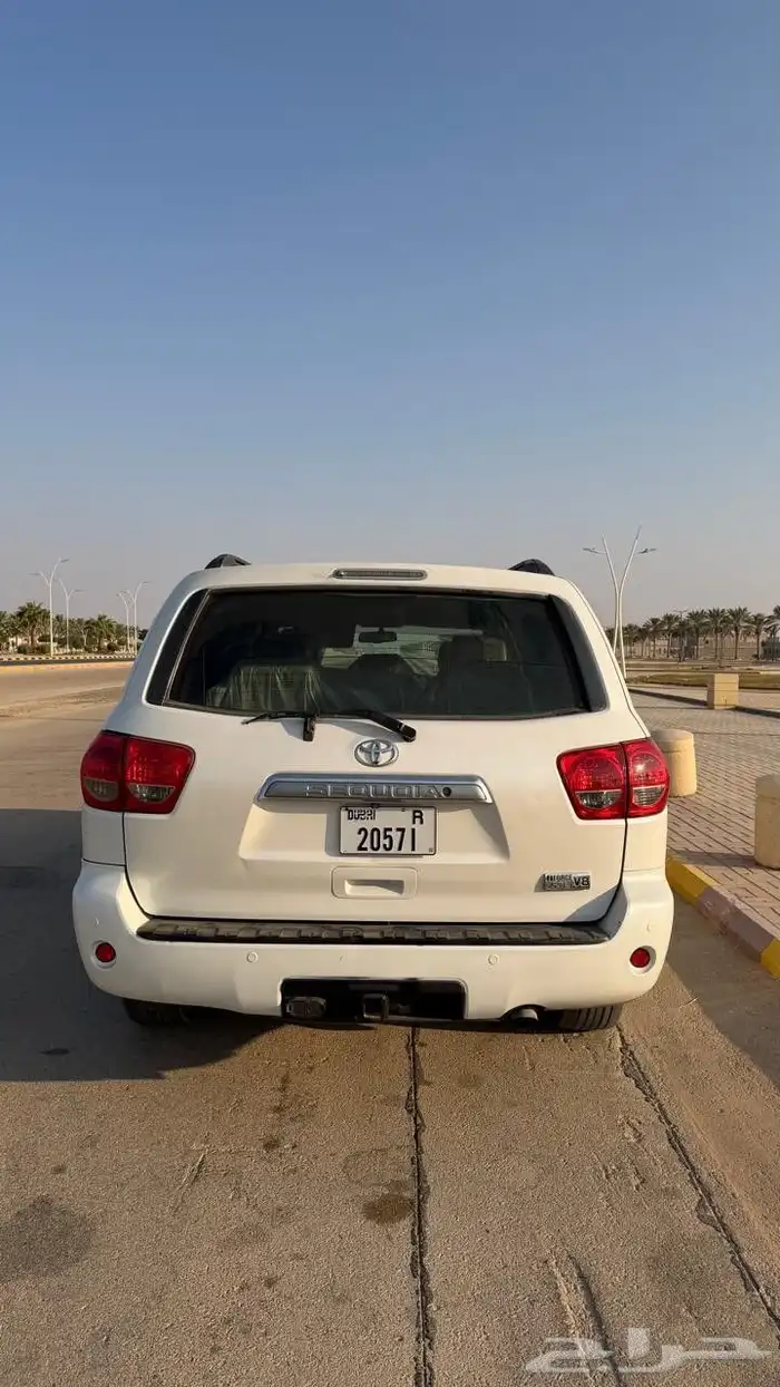 سكويا 2013 لمتد بدون فتحه دبل دفلك ثلاجه بدي وكاله 11