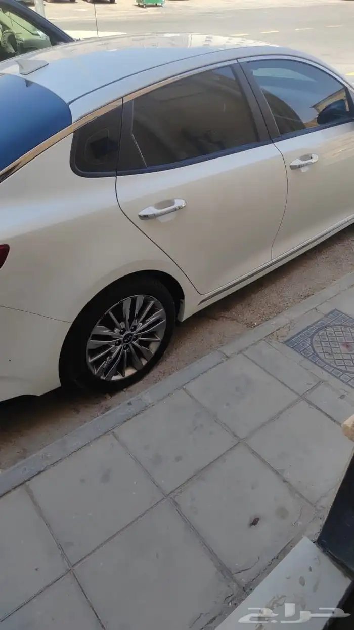 السلام عليكم نعرض لكم كيا ابيتا ديزل نضيف مره 4