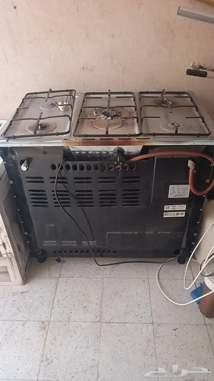 فرن غاز وكهرباء خمس عيون شغال كويس فوق وتحت 0