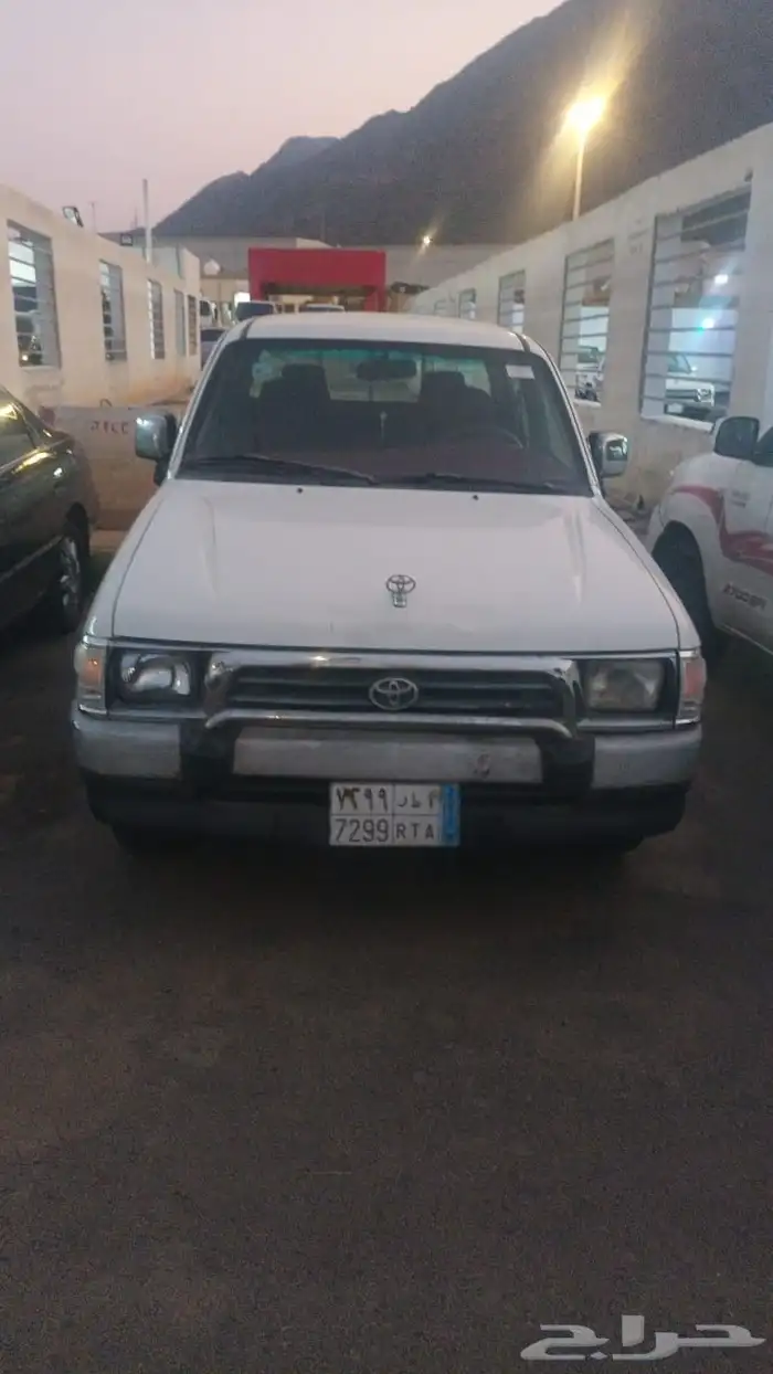 هايلوكس موديل 2001 شطرتون 2002 للتواصل مع راعيها 2