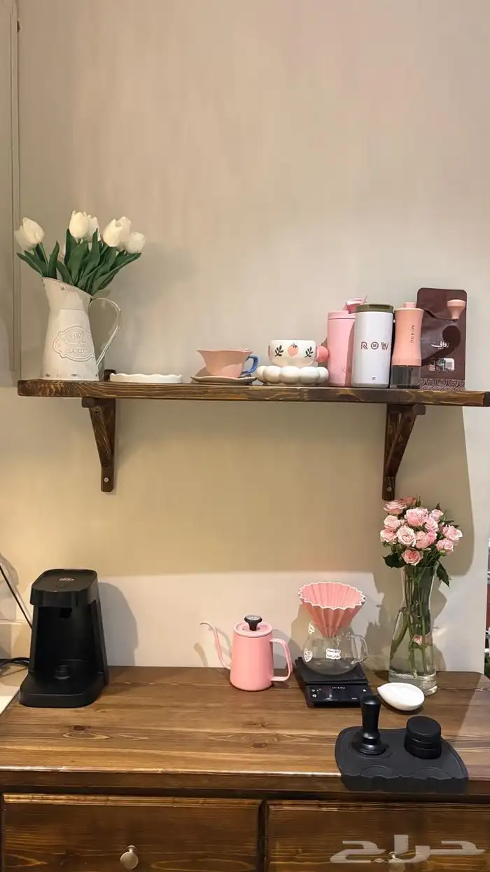 رفوف خشبيه 11