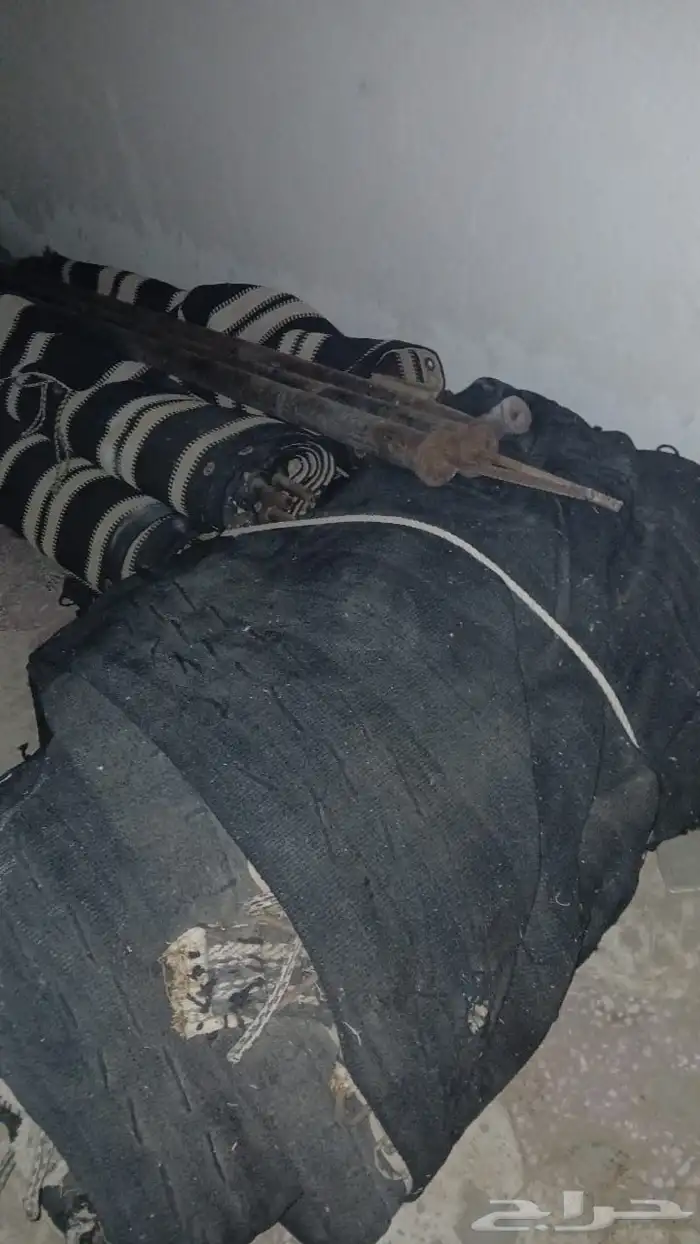 بيت شعر عموديين للبيع 1