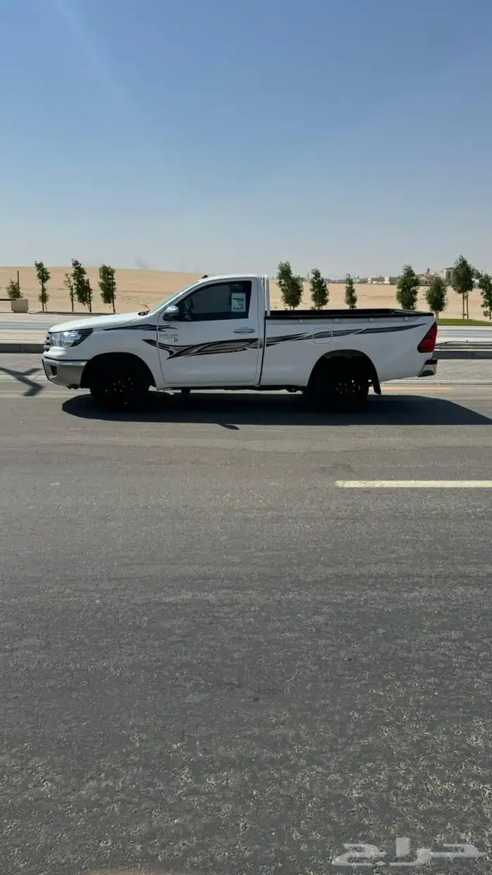 هايلوكس2025 2