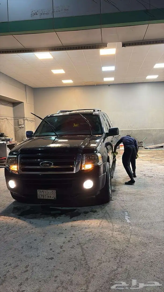 للبيع اكسبيدشن 0