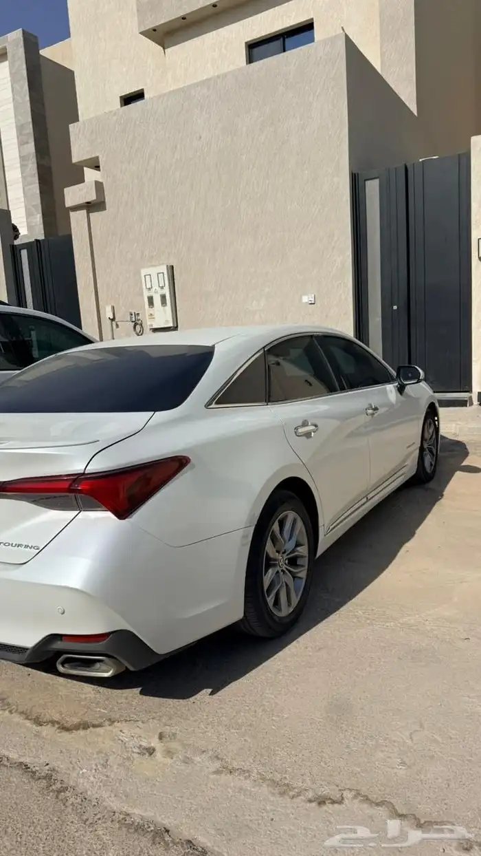 أفالون للبيع 6