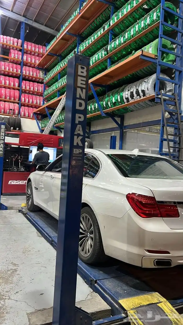 بي ام دبليو 2010 مخبطة حجم 740 0