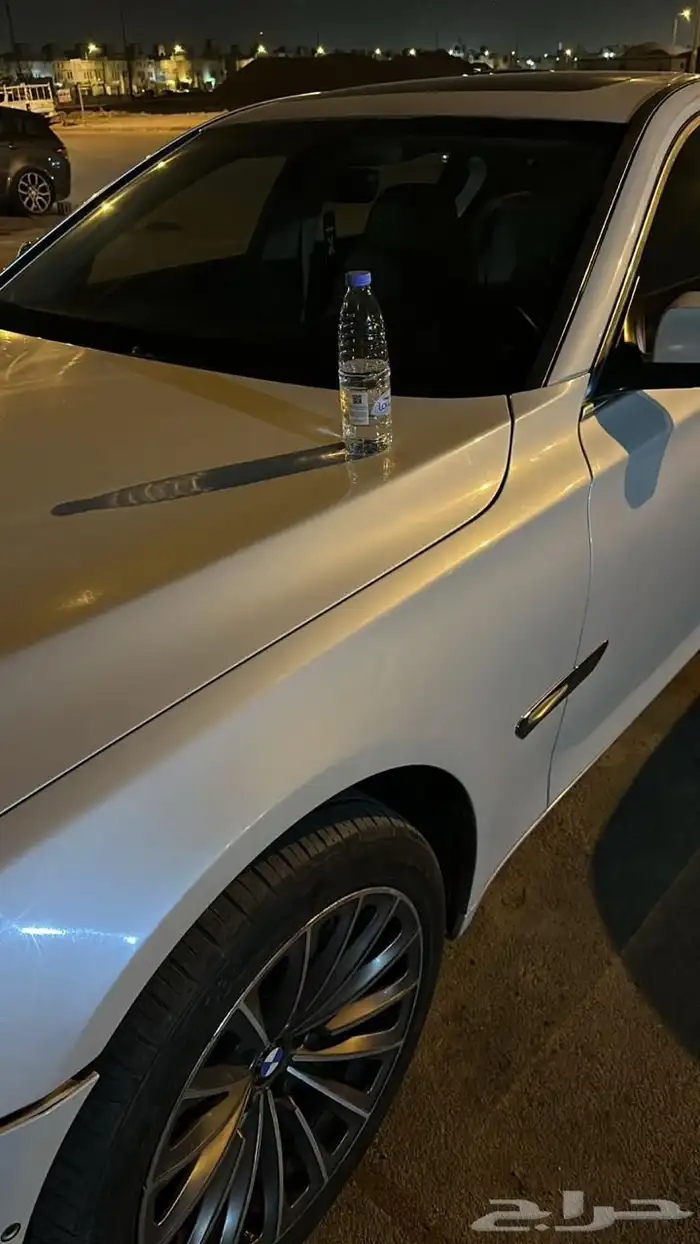 بي ام دبليو 2010 مخبطة حجم 740 1