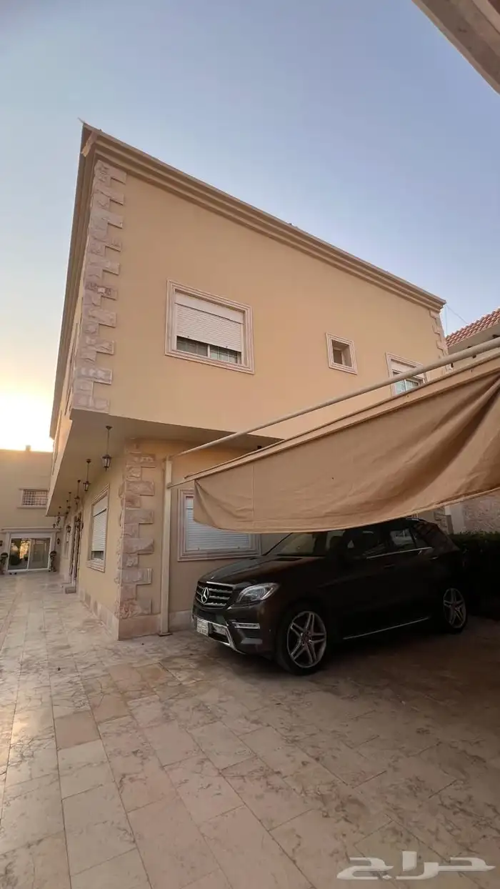 للبيع 3 فلل في جدة حي النعيم كل فيلا بصك مستقل 17