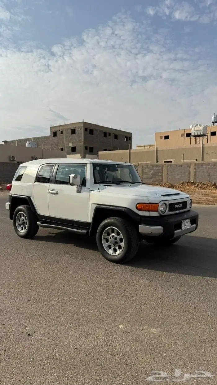 للبيع اف جي 2010 0