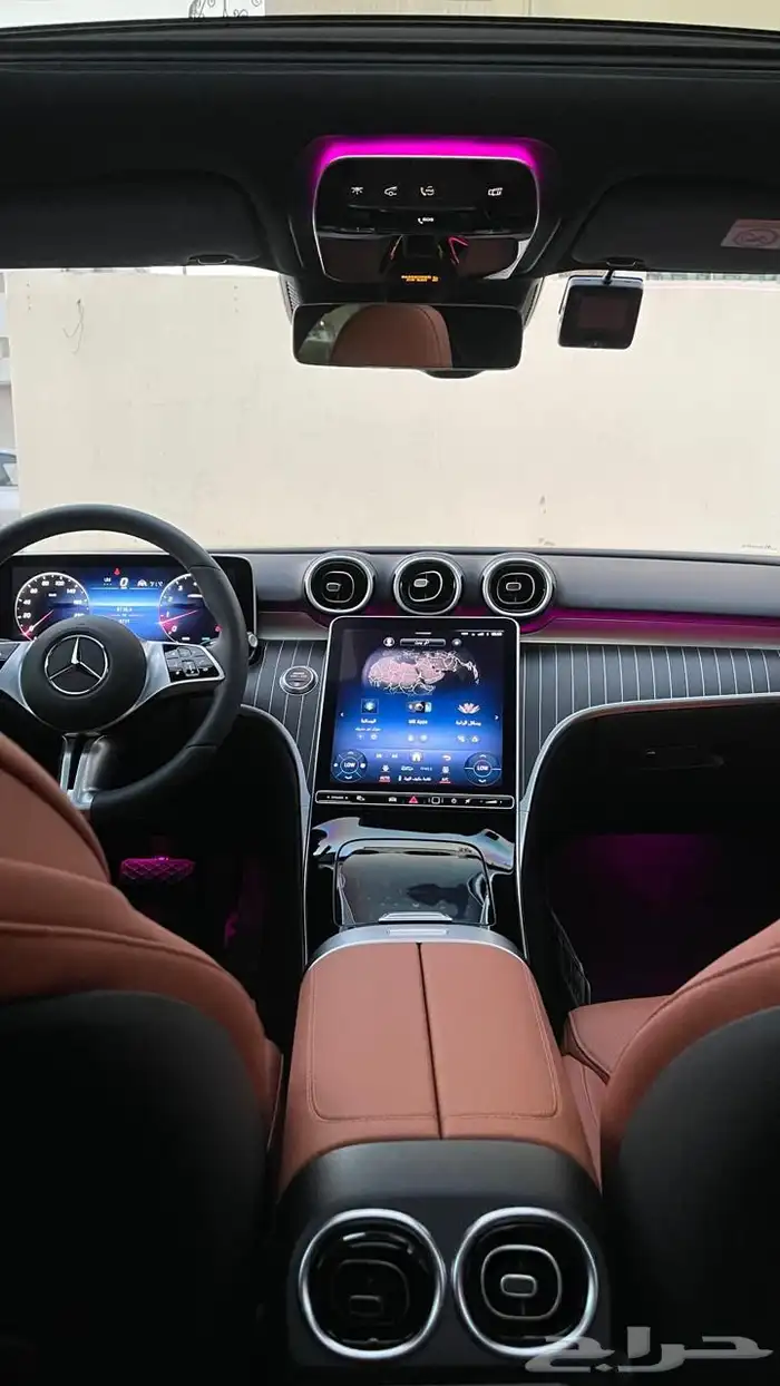 للبيع مرسيدس C300 موديل 2024 14