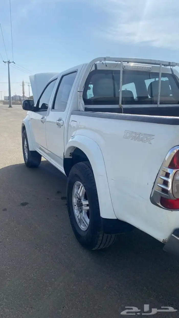 ديمكس ايسوزو 8