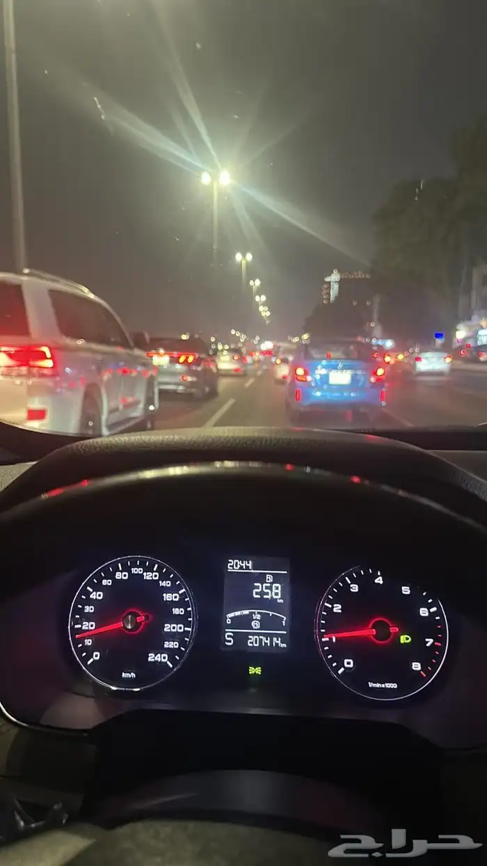 البيع مستعجل ام جي ار اكس 5 موديل 2020 فل كامل 29