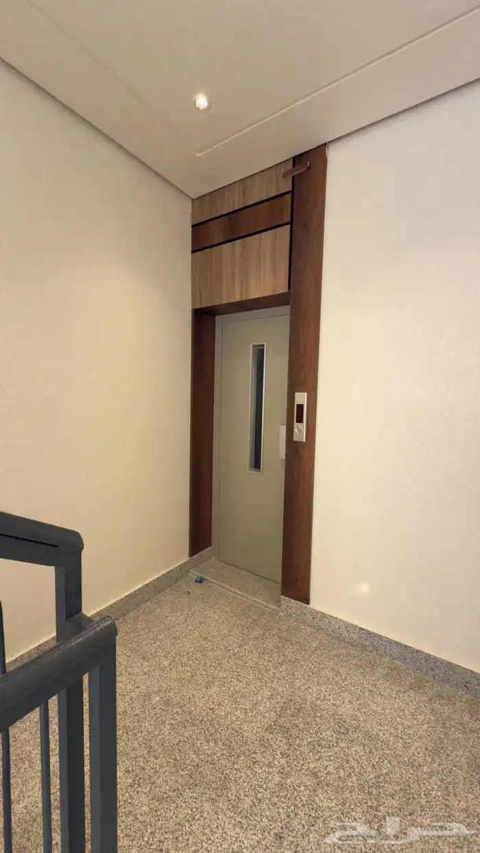 للبيع شقق وفلل 10