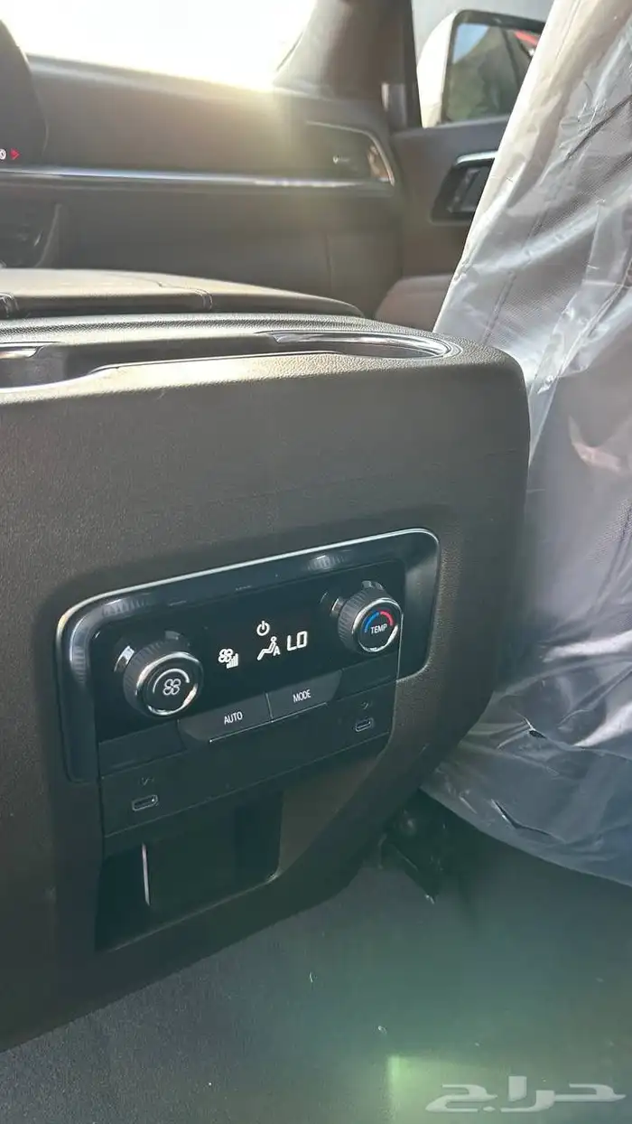 شيفروليه تاهو LS 2025 دبل لدى شركة عبدالمجيد الخضر 17