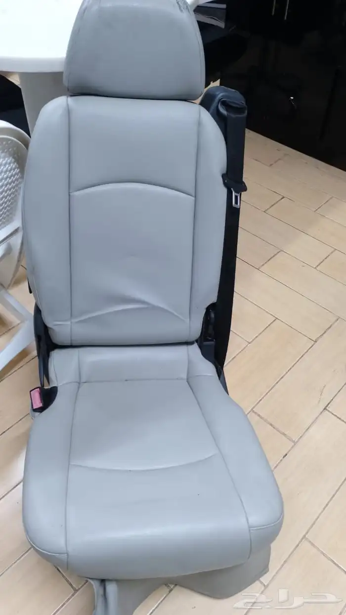 مقاعد مرسيدس فيانو 2013 1