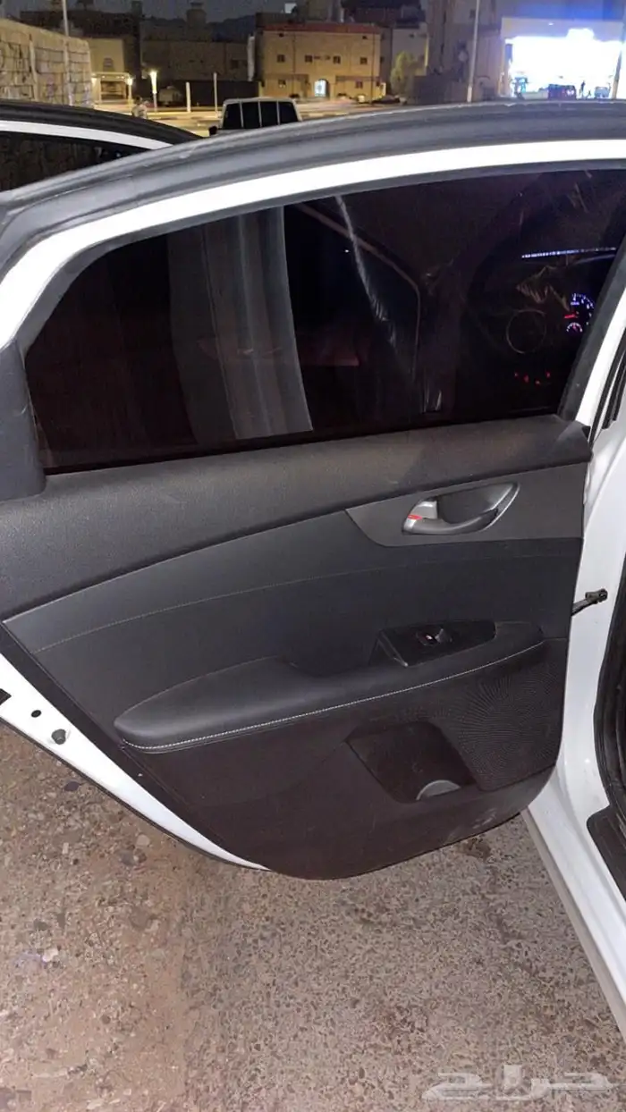 كيا k3 سيراتو 10