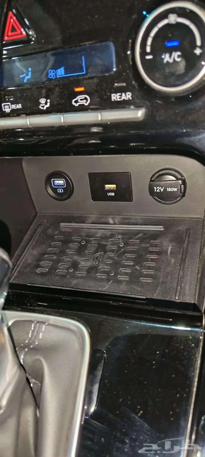 هيونداي كريتا 2023 جراند عائليه فل كامل اصفار- 9