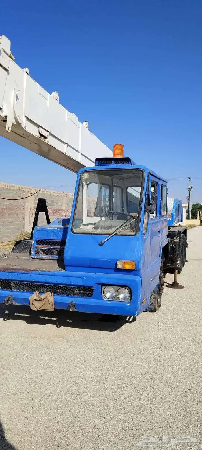 شاحنات ومعدات ثقيلة كرين كرين 20 طن 12