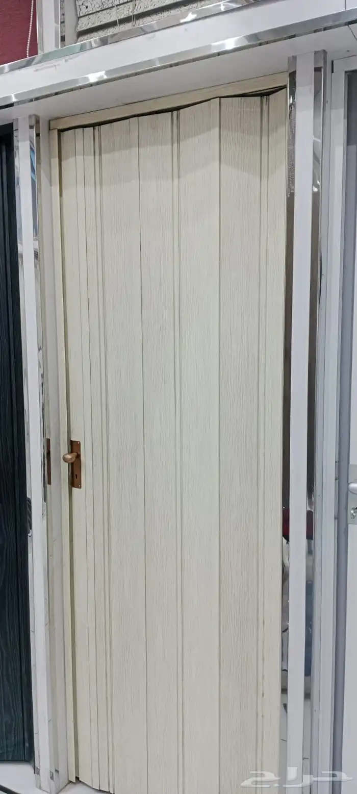 باب جلد . باب خشب . باب كرديون . باب سحاب 2