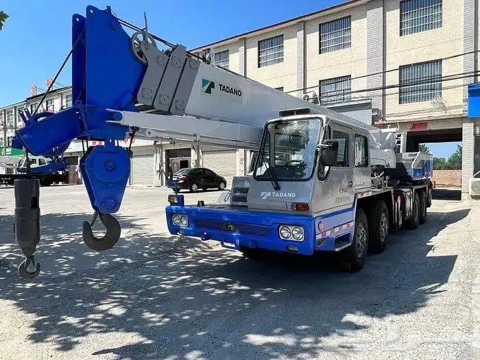 كرينات للايجار رافعات شوكيه 3