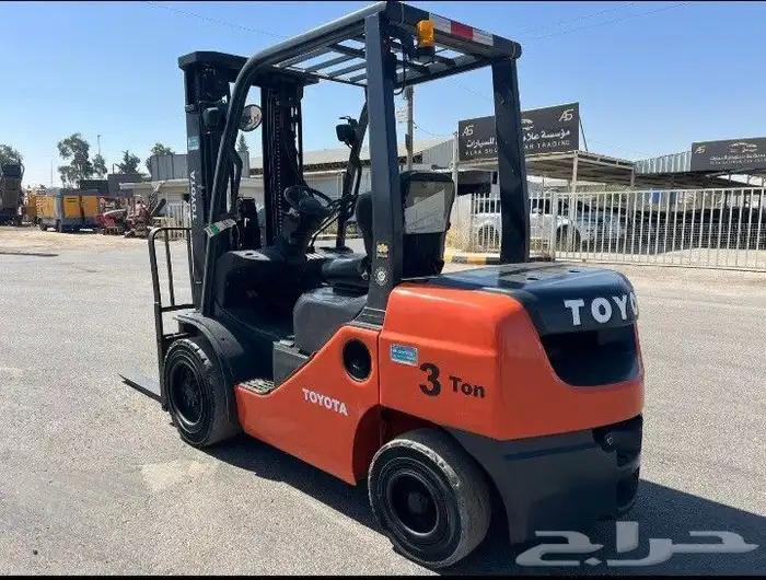 فوركلفت رافعه شوكيه لل اجار 2