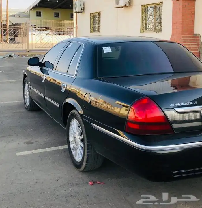 فورد جراند ماركيز 1