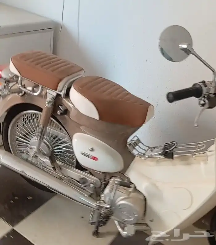 مكنه موتوسيكل للبيع لاعلى سعر مشتغلش غير اسبوع فقط واتركنت 1