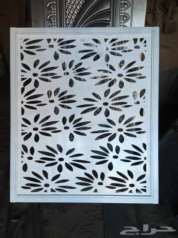 هناجر وابواب حديد وسواتر 5