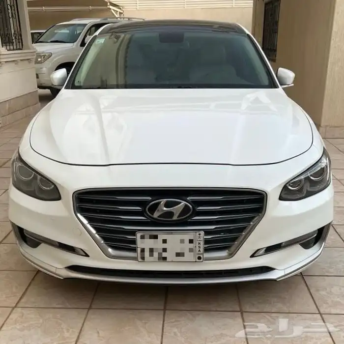 هيونداي ازيرا 2020 ابيض 1