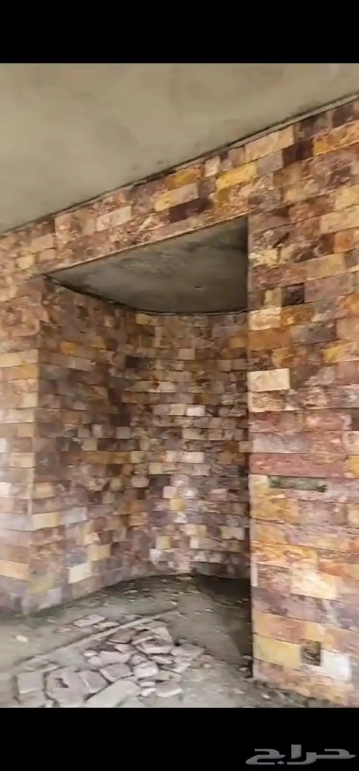 بناي حجر بدون مواد او مع المواد 5