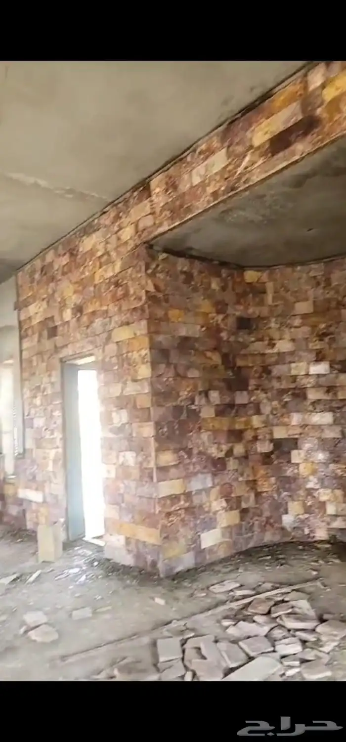 بناي حجر بدون مواد او مع المواد 9