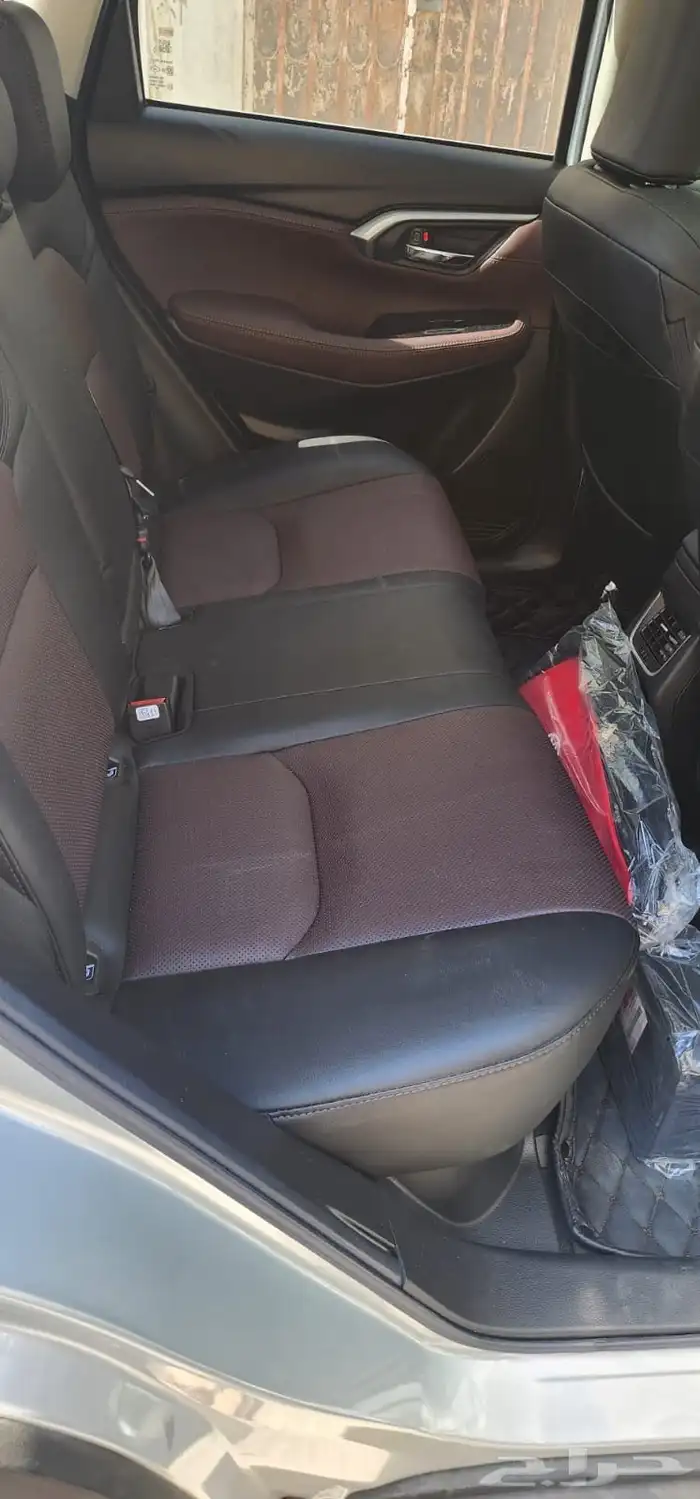 اوربان كروزر 2024 9