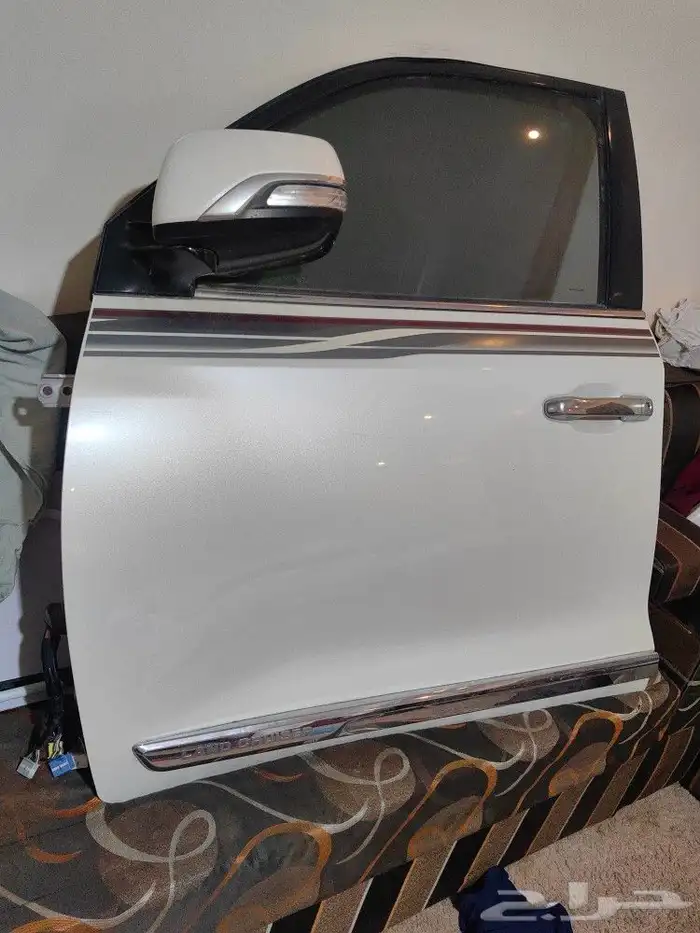 باب يسار لاند كروزر 2021. تورنج وكاله 1