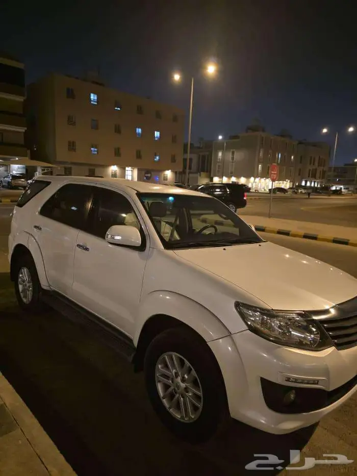 فورتشنر 2015 دبل 4 سلندر 2