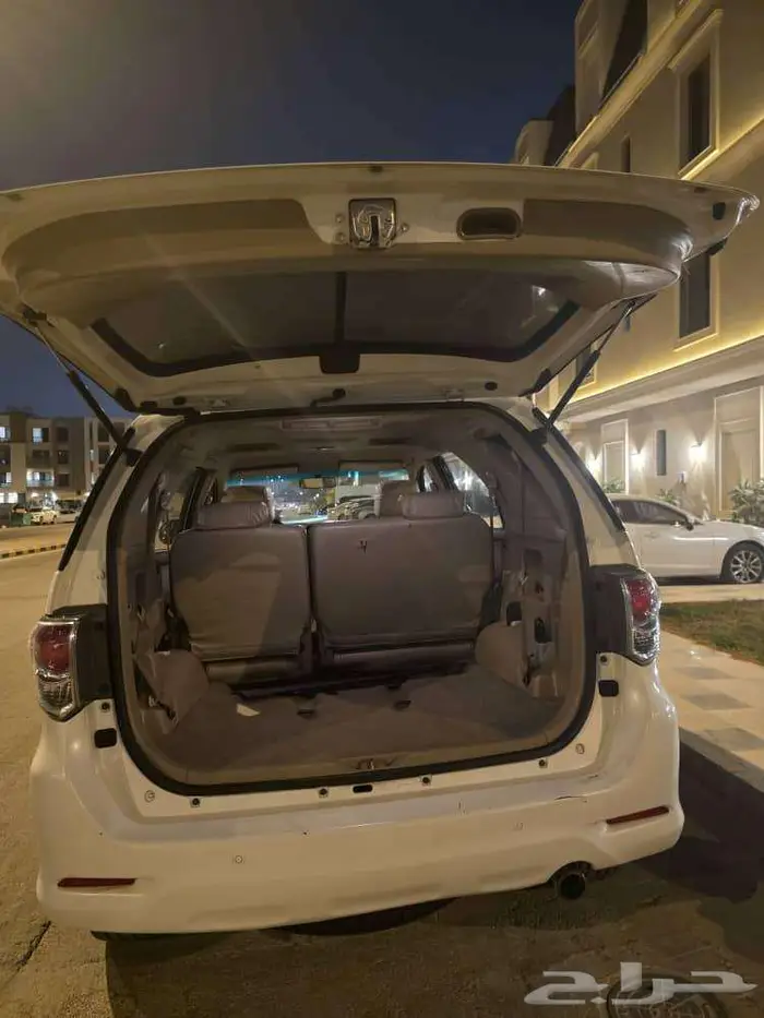 فورتشنر 2015 دبل 4 سلندر 10