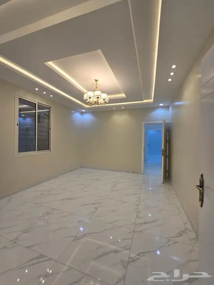 للبيع روف علوى مع ملحق مدخل مستقل620 ألف خلف مستشفى الألماني 10