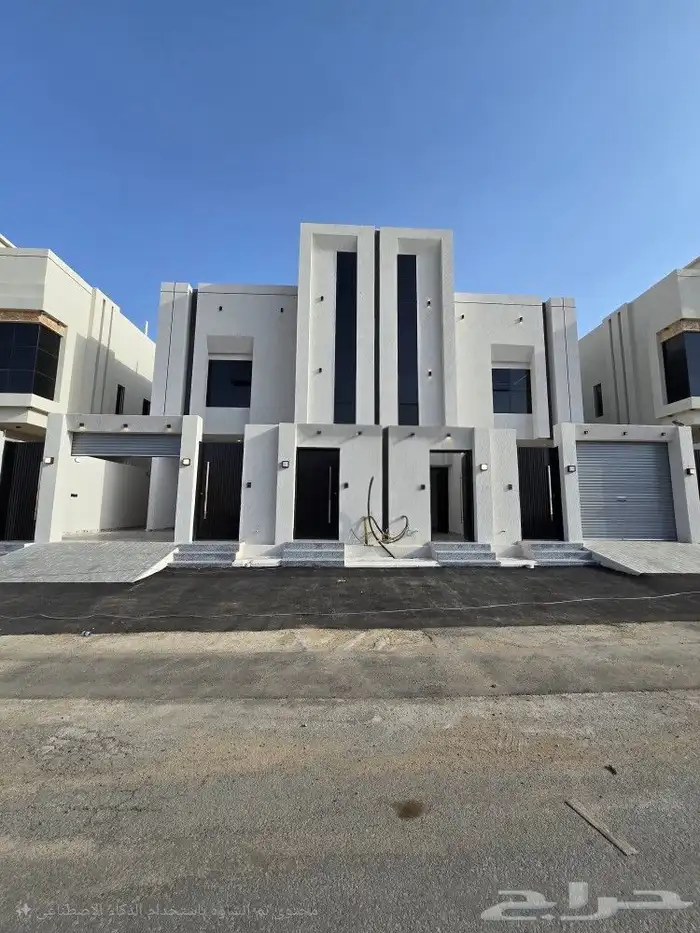 للبيع متبقي شقه ارضي6غرف بحوش ومدخل سياره 520 ألف باحد رفيده 0