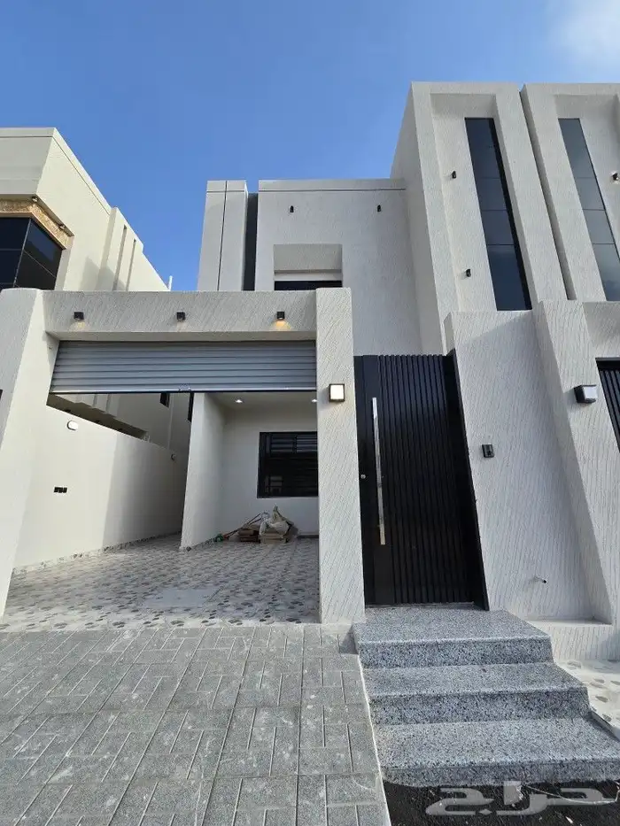 للبيع متبقي شقه ارضي6غرف بحوش ومدخل سياره 520 ألف باحد رفيده 2