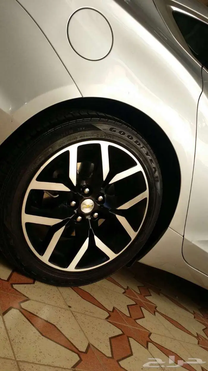 تتوفر لديناجميع جنوط الشيفرولية الكابرس او امبالا 22