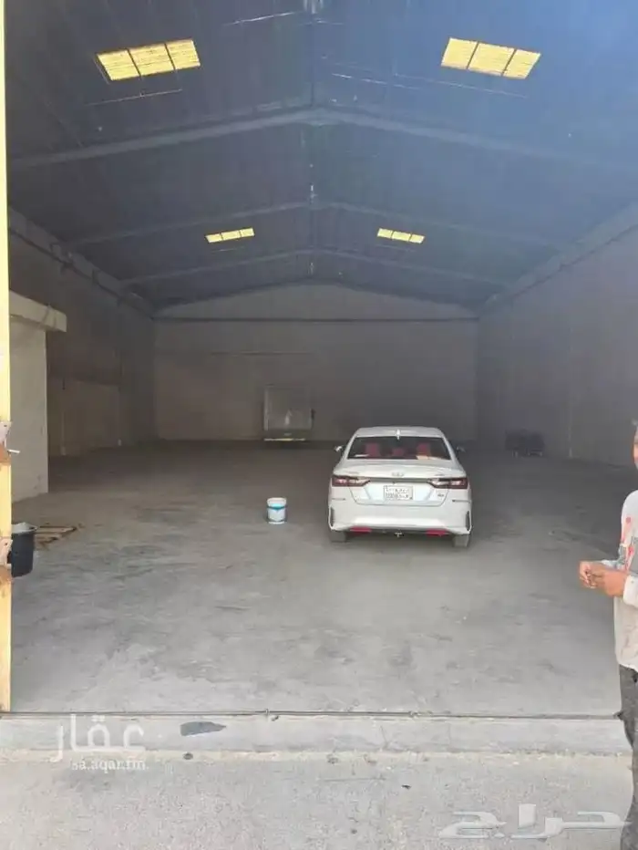 مستودع للإيجار 2