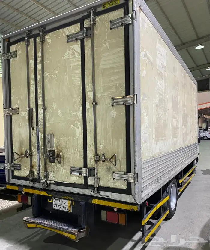 دينا ايسوزو تبريد تجميد 2016 5 طن 9