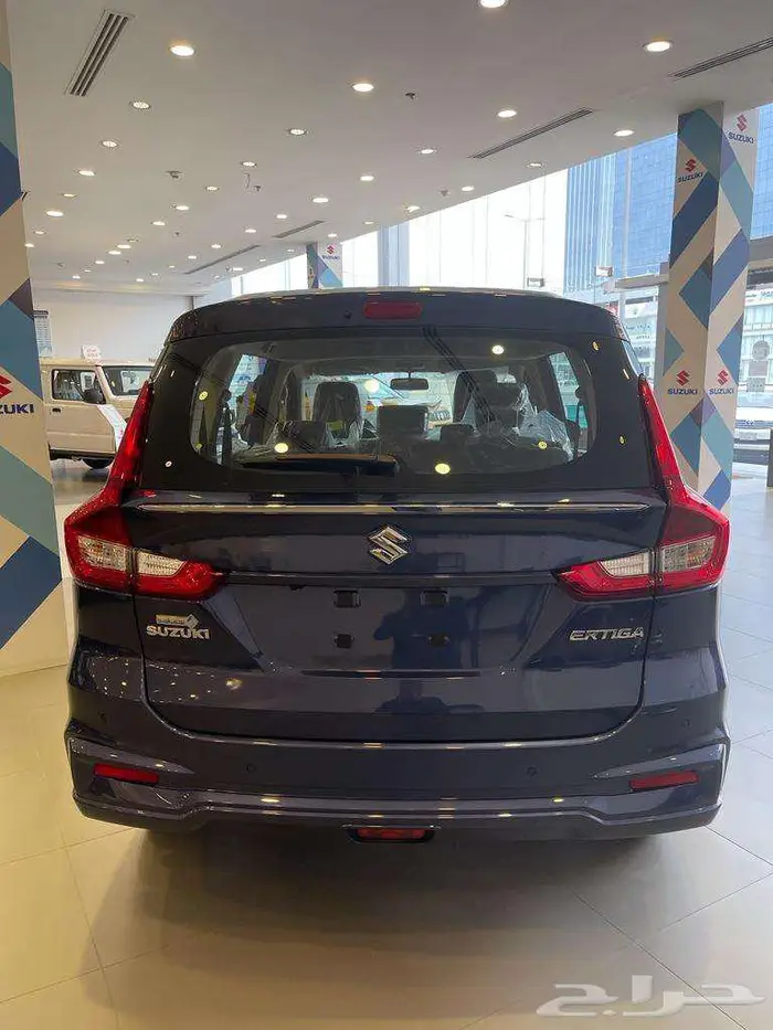 سوزوكي ارتيجا 2026 7 راكب 1