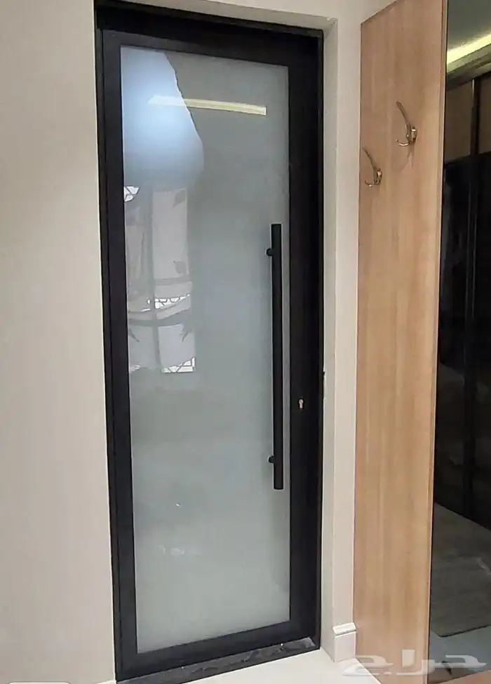 زجاج سكوريت والمنيوم 8