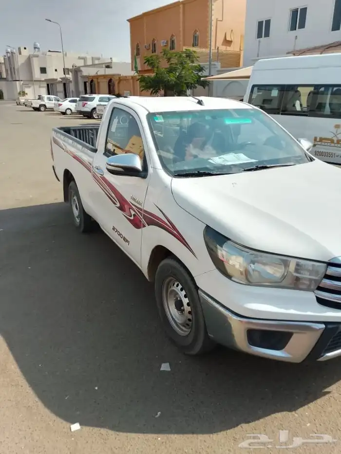 تيوتا 2016 للبيع على الشرط 5