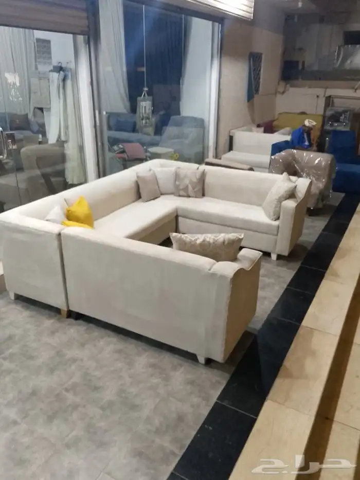 مفروشات وكنب 9