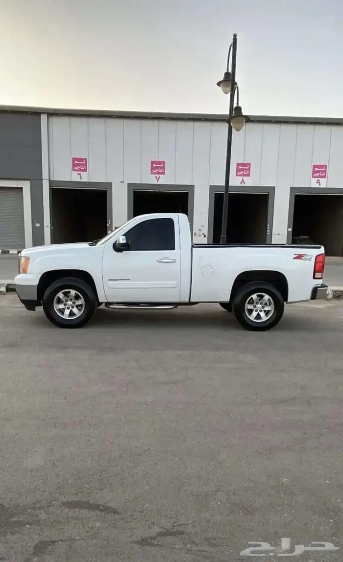 سيرا موديل   2011 3