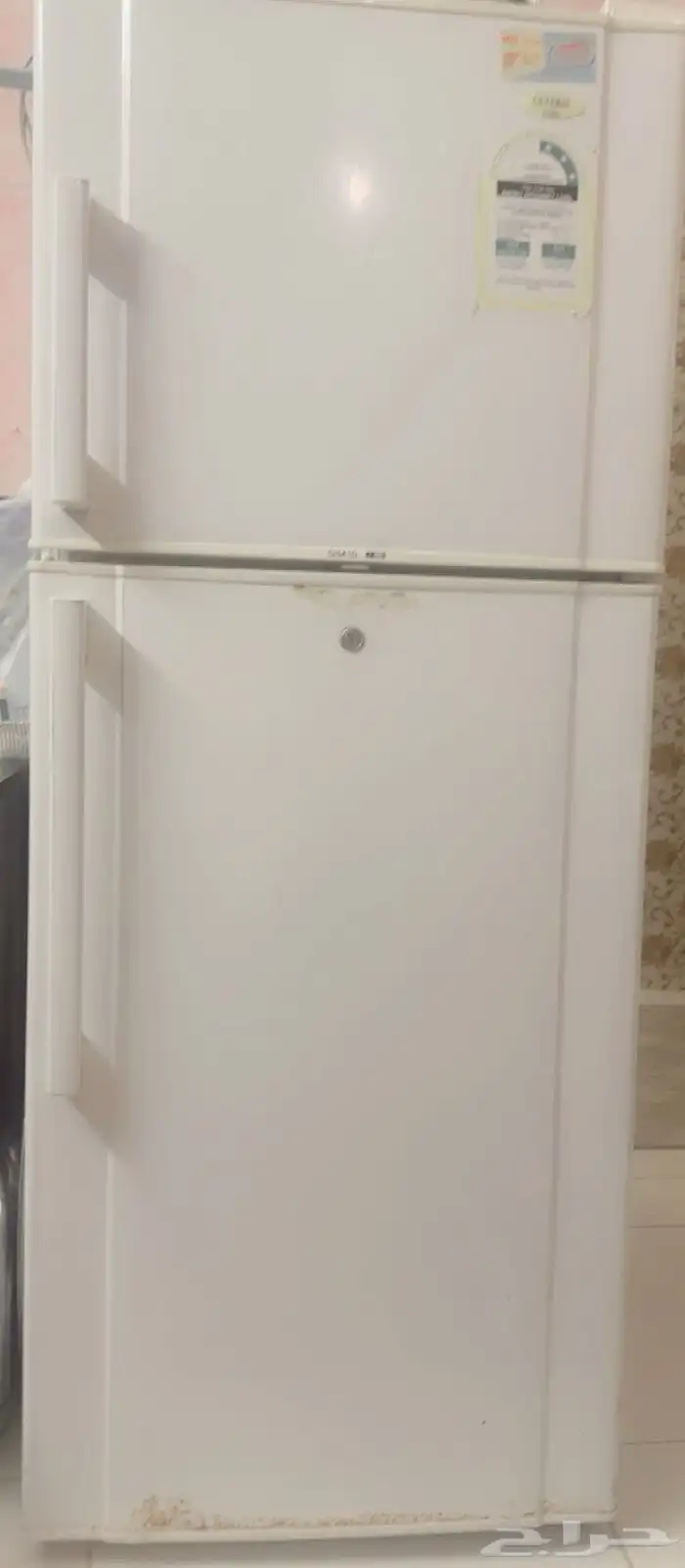 البيع ثلاجه وفرن بحاله ممتازه 0